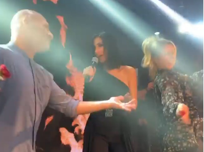 Νίκος Μουτσινάς : «Αμάρτησε» στην Λένα Ζευγαρά κι έγινε το απόλυτο viral