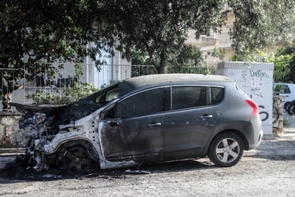 Οι «Ομάδες διασποράς της Ανομίας » πίσω από σειρά εμπρηστικών επιθέσεων