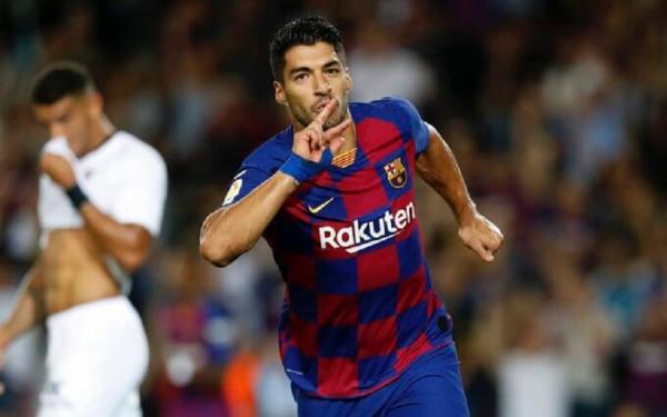 «Μαγικό» γκολ από τον Σουάρες, 4-1 η Μπαρτσελόνα! (vids)