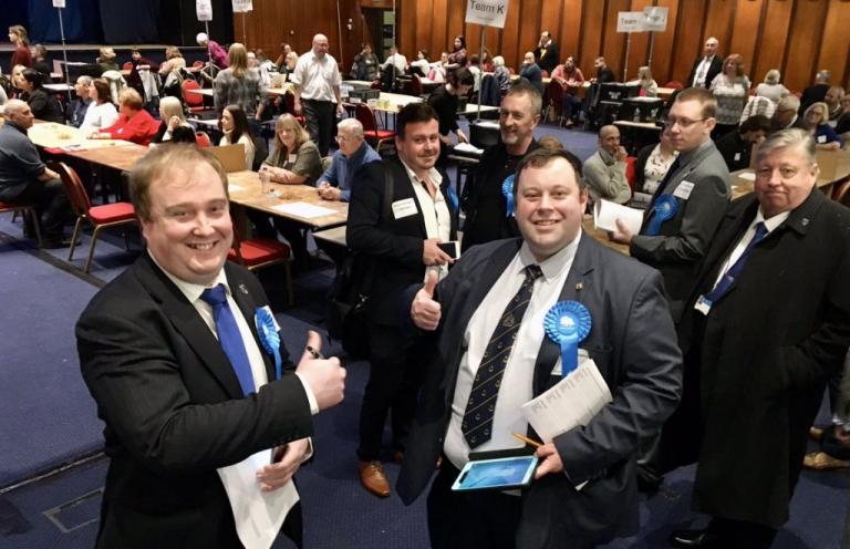 Βρετανικές εκλογές : Συγκρατημένη αισιοδοξία στους Συντηρητικούς μετά τα exit poll