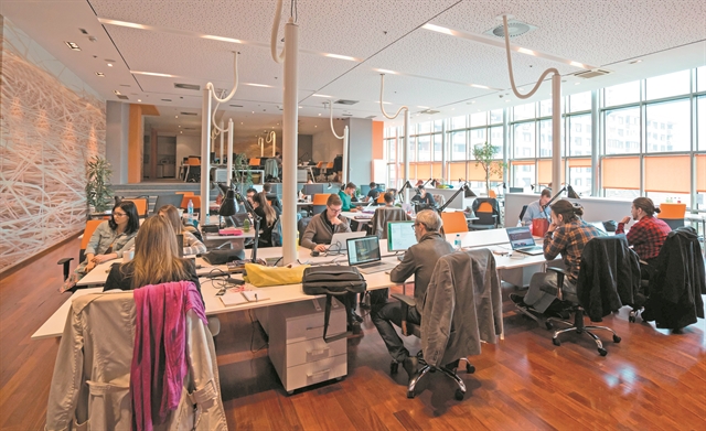 Επτά αλλαγές στην αγορά εργασίας με αυξήσεις μισθών και νέες συμβάσεις