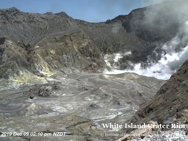 Εκρηξη ηφαιστείου στη Νέα Ζηλανδία : Στους πέντε οι νεκροί – Αγωνία για τους αγνοούμενους