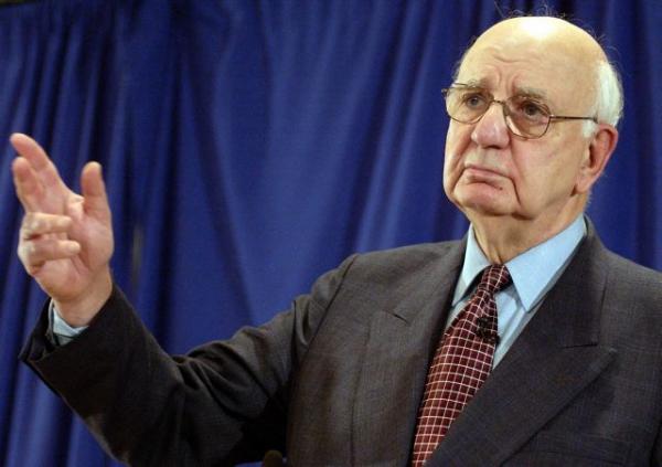 Πέθανε ο πρώην πρόεδρος της Fed Πολ Βόλκερ