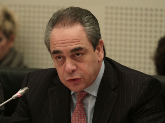 Μίχαλος : Διαπραγμάτευση με τους εταίρους για μείωση των πλεονασμάτων