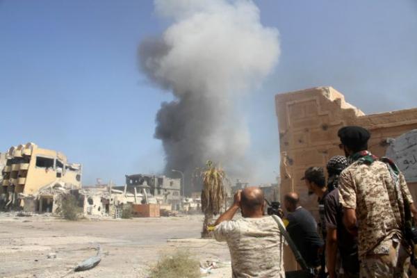 Λιβύη : Δύο άμαχοι σκοτώθηκαν σε αεροπορικό βομβαρδισμό