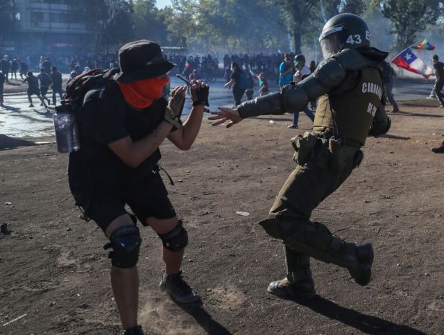 Χιλή : Στους 29 ανήλθε ο αριθμός των νεκρών από τις διαδηλώσεις