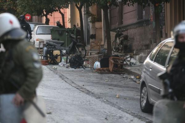 Αναβλήθηκε η δίκη των εννέα συλληφθέντων στο Κουκάκι