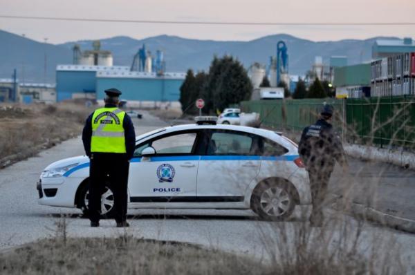 Αχαΐα : Πυροβόλησε 4 άτομα με καραμπίνα και διέφυγε με… τζετ-σκι