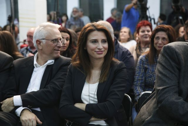 Ο πρόεδρος της ΠΟΑΣΥ μηνύει την Κασιμάτη για το «μπάτσοι-γουρούνια-δολοφόνοι»