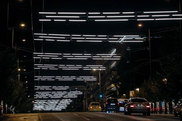 Editorial To Vima: Kitsch lurks when the private sphere enters public places without measure