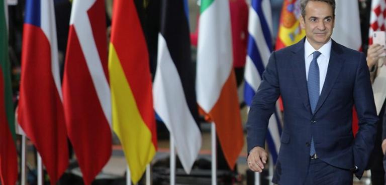 Amidst strong threats, Mitsotakis continues push to isolate Turkey internationally