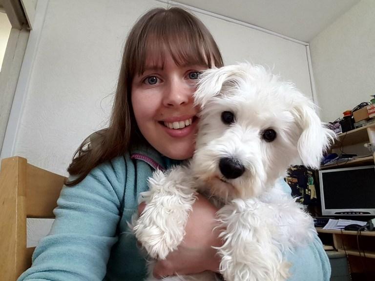 Τρομερή λήψη: Γυναίκα βγάζει φωτογραφία και τα 17 κατοικίδιά της με απίστευτο συγχρονισμό