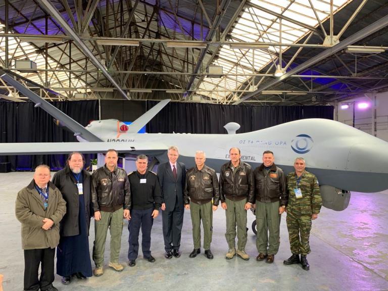 Λάρισα : Επιδείξεις του υπερσύγχρονου αμερικανικού UAV MQ-9 Guardian