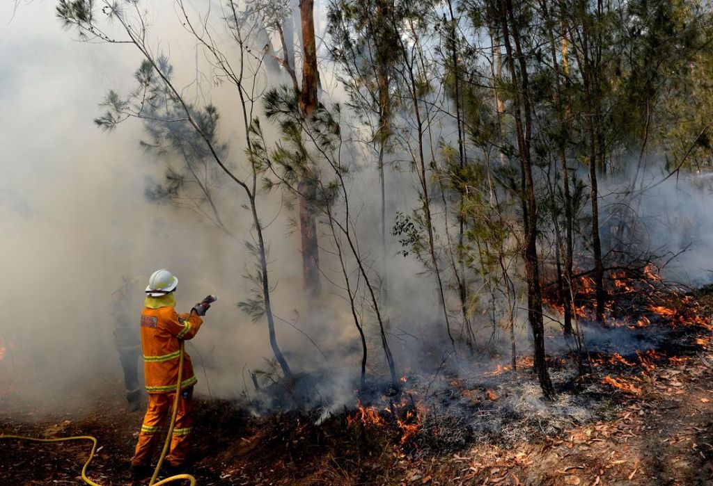 Αυστραλία : Δεκάδες πυρκαγιές εξακολουθούν να μαίνονται στη χώρα