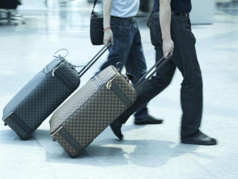 Brain drain : To προφίλ των Ελλήνων που έφυγαν