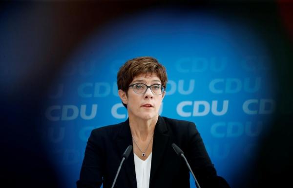 Γερμανία : Το SPD καλείται να αποφασίσει αν θέλει να παραμείνει στην κυβέρνηση