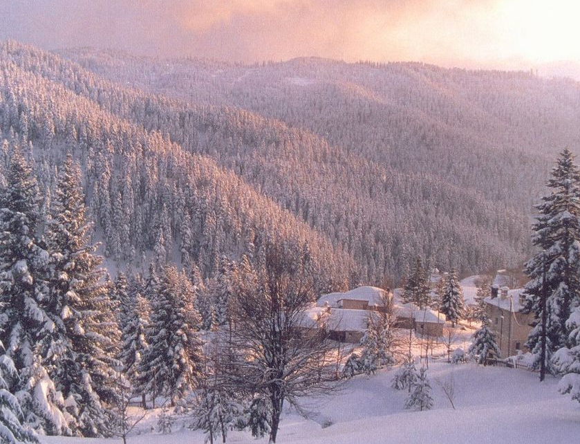 Στο «ψυγείο» η Β. Ελλάδα – Νέα πτώση της θερμοκρασίας και χιόνια φέρνει η «Ζηνοβία» [Χάρτες]