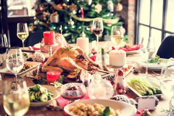 Διατροφή στις γιορτές : Οδηγός επιβίωσης για την περίοδο των Χριστουγέννων