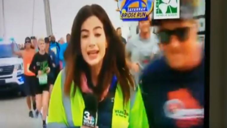 Οργή: Δρομέας παρενοχλεί δημοσιογράφο on air