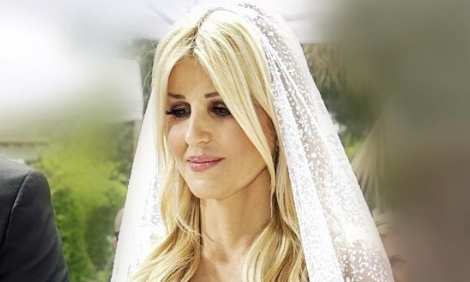 Έλενα Ράπτη : Δεν βιάστηκα να παντρευτώ, ήθελα να είναι για πάντα