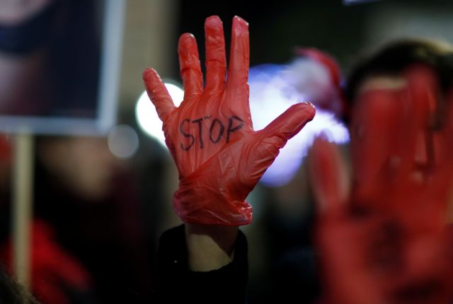 Γαλλία: Τουλάχιστον 122 γυναικοκτονίες το 2019 – Αυξάνονται οι δολοφονίες