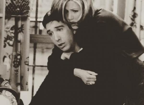 Σχέση και συνεχείς χωρισμοί