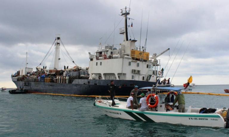 Πετρελαιοκηλίδα απειλεί τώρα και το εύθραυστο οικοσύστημα των Γκαλαπάγκος