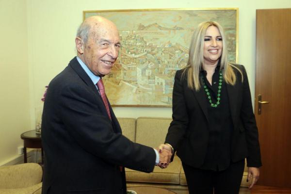 Συνάντηση Γεννηματά – Σημίτη για τα ελληνοτουρκικά