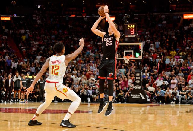 Τρομερό ματς και νίκη των Χιτ απέναντι στην Ατλάντα