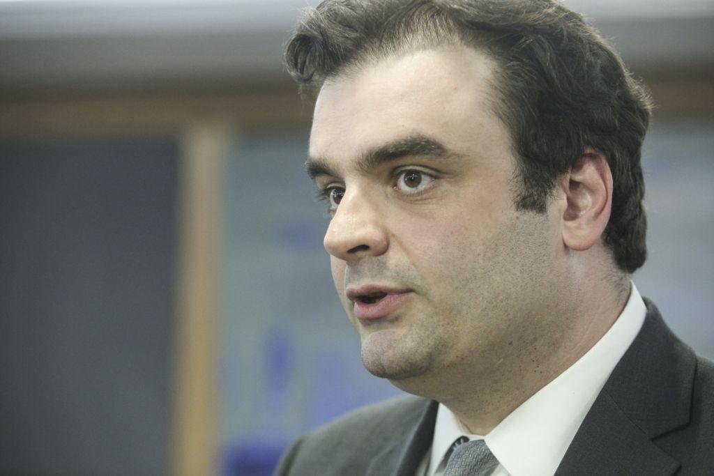 Πιερρακάκης : Ψηφιακά η φορολογική ενημερότητα από το 2020