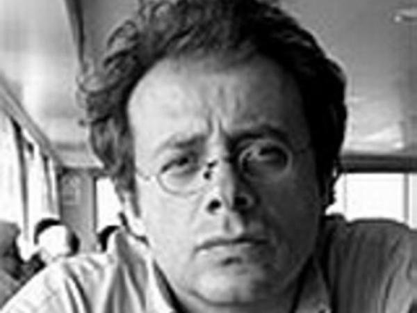 Δημήτρης Ινδαρές : Δεκάδες καλλιτέχνες υπογράφουν κείμενο στήριξης στο σκηνοθέτη