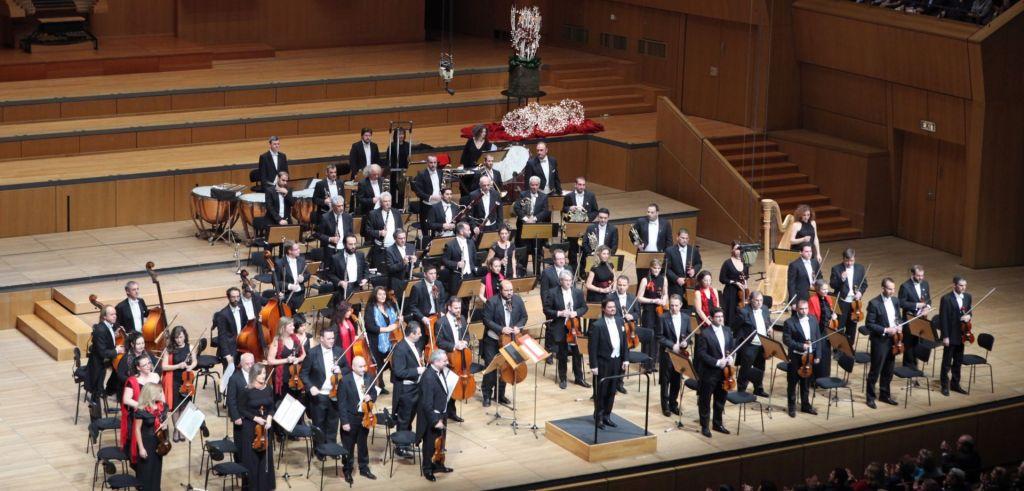 Εορταστικό γκαλά με την ΚΟΑ στο Μέγαρο Μουσικής