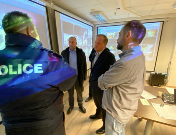 Στις Αφίδνες ο υπ. Υποδομών – Ενημερώθηκε για τα προβλήματα στο οδικό δίκτυο