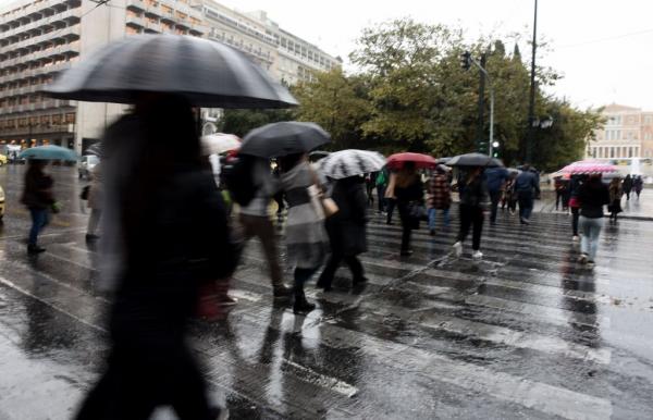 Καιρός : Χειμωνιάτικο σκηνικό την Τετάρτη με κρύο, βροχές και χιόνια