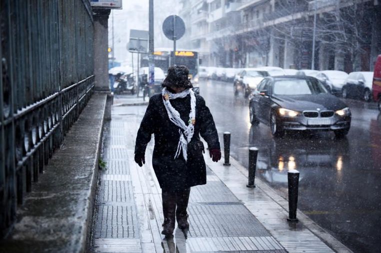 Καιρός : Ο Δεκέμβριος φέρνει ψυχρή εισβολή – Κρύο, βροχές και χιόνια