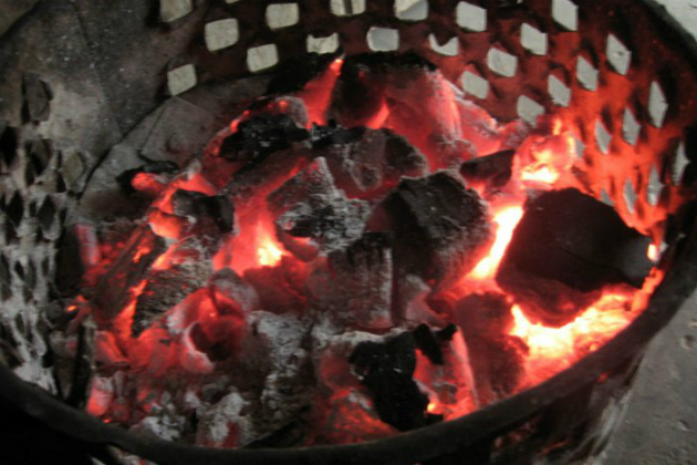 Πώς το μαγκάλι μπορεί να γίνει «φονικό όπλο»