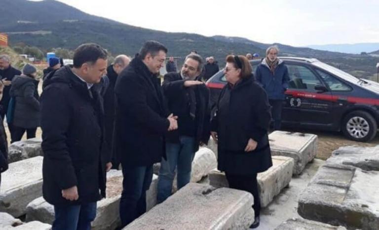 Αμφίπολη : Νέα επίσκεψη Μενδώνη – Επίσπευση των εργασιών στον Τύμβο Καστά