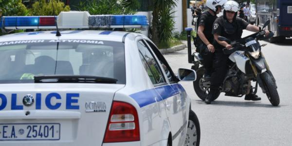 Άγιοι Θεόδωροι: Σοκάρει ο γιος της 77χρονης – Τη διέλυσαν, πέρασαν από πάνω της με το αυτοκίνητο