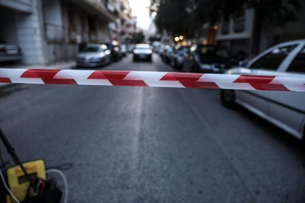 Θρίλερ στα Πετράλωνα: «Τον σκότωσα γιατί χτυπούσε τη μητέρα μου»