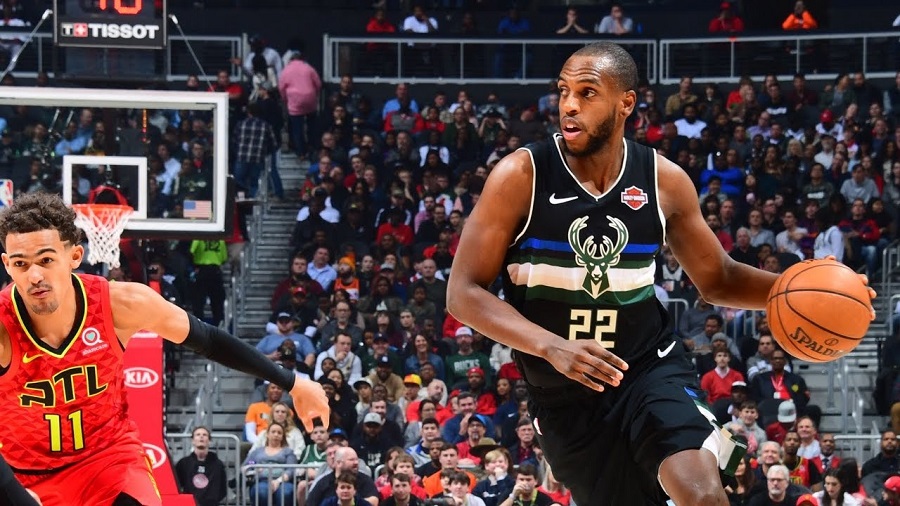 NBA : Εύκολη νίκη των Μπακς επί των Χοκς χωρίς τον Γιάννη