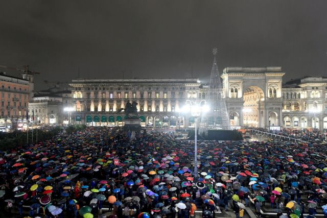 Ιταλία: Δεκάδες χιλιάδες «σαρδέλες» κατά του Σαλβίνι τραγουδούν «Bella Ciao»