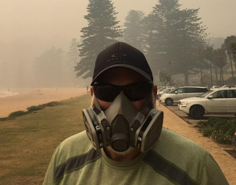 Χάος στην Αυστραλία : Τοξικό νέφος προκαλεί πανικό – Οι ειδικοί προειδοποιούν για σοβαρές ασθένειες