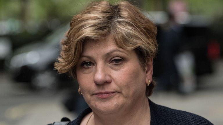 Βρετανία : Η Έμιλι Θόρνμπερι θα είναι υποψήφια για την ηγεσία των Εργατικών