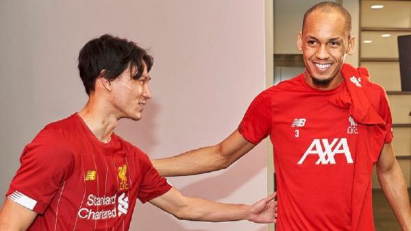 Η πρώτη μέρα του Μιναμίνο στην Λίβερπουλ