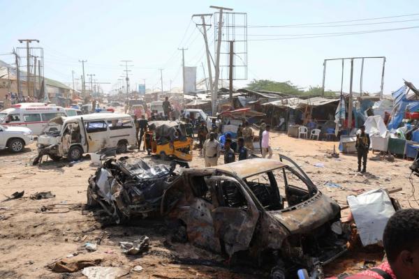 Σομαλία : Δεκάδες νεκροί και τραυματίες από έκρηξη παγιδευμένου αυτοκινήτου στην πρωτεύουσα