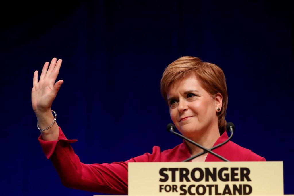 Στέρτζον : Εντολή για δημοψήφισμα περί ανεξαρτησίας το αποτέλεσμα των εκλογών στη Σκωτία