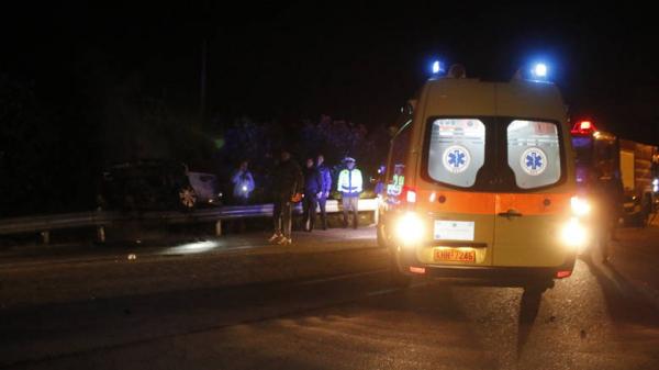 Σύγκρουση στην Εθνική Οδό : Απεγκλωβίστηκε τραυματίας από τα συντρίμμια