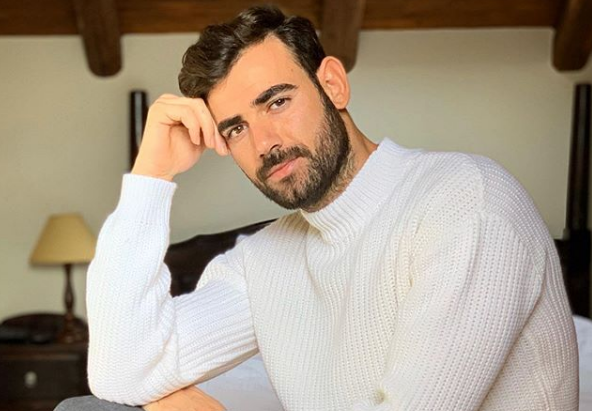 Νίκος Πολυδερόπουλος: Δεν θα πιστέψετε τι έκανε Δεκέμβρη μήνα!