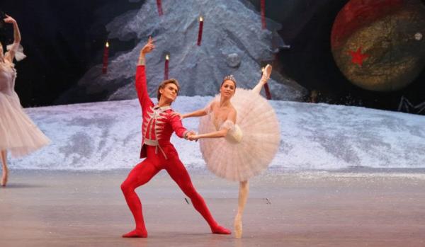 Ο αγαπημένος «Καρυοθραύστης» στο Christmas Theater από τα μπαλέτα Μπολσόι