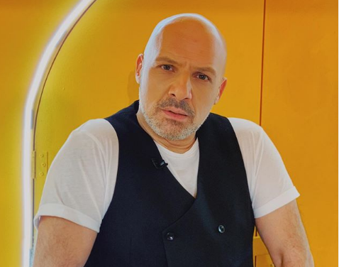 Nίκος Μουτσινάς: Φώναζε «Αυτό είναι ξεφτιλίκι δίχως αύριο!»